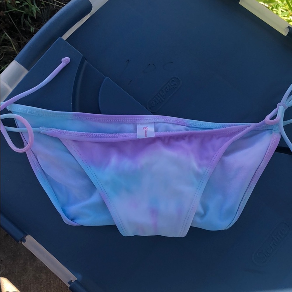 tie-dye bikini